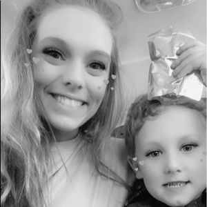 Meet your Posher, Stormee